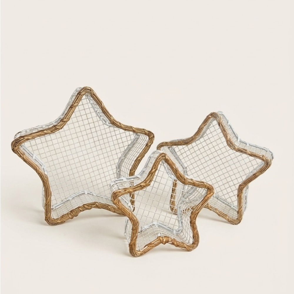 Set of 3 Star-Shaped Wire & Rattan Decorative Trays - White and Natural